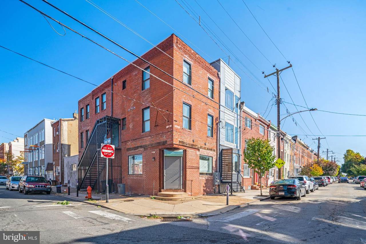 2049 Hagert Street - Photo 1