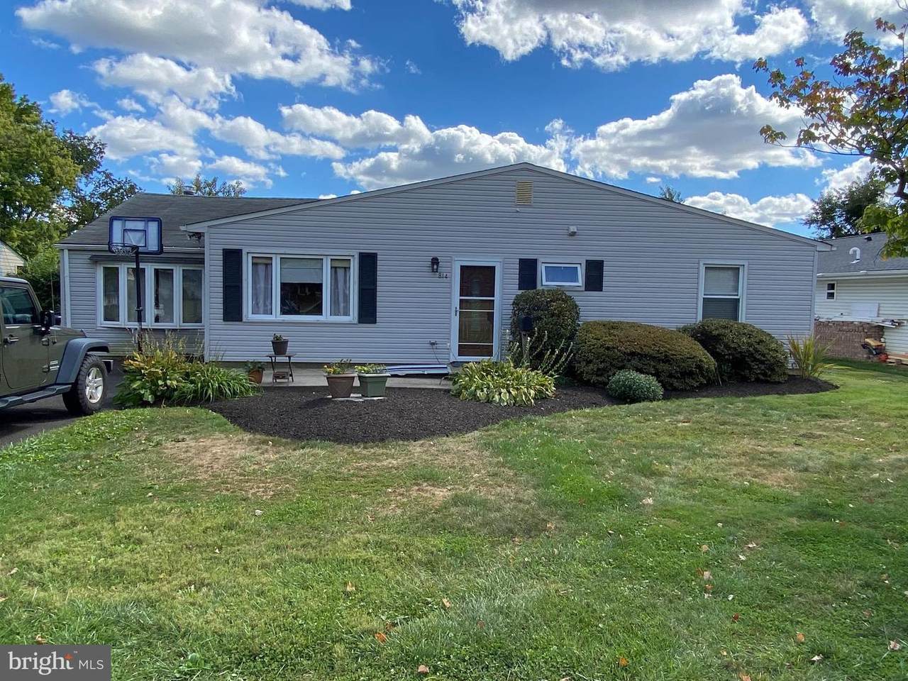 814 Trenton Road - Photo 1