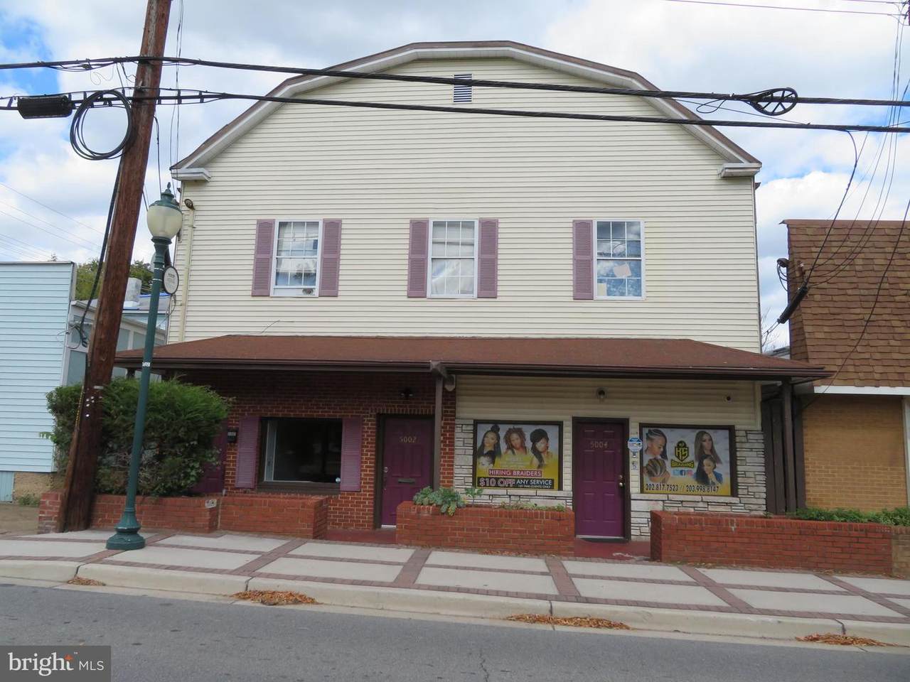 5002 Berwyn Road - Photo 1