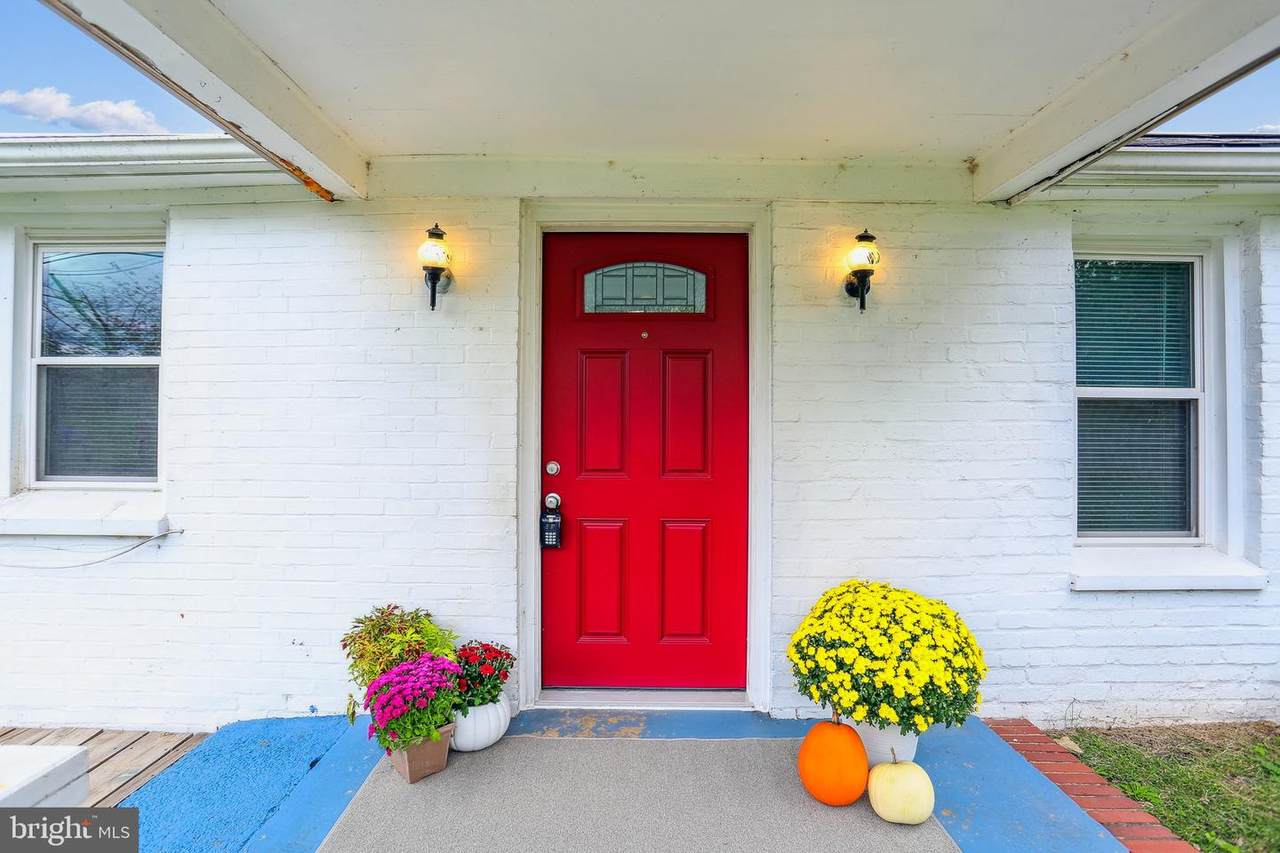 5812 Hildebrand Road - Photo 1