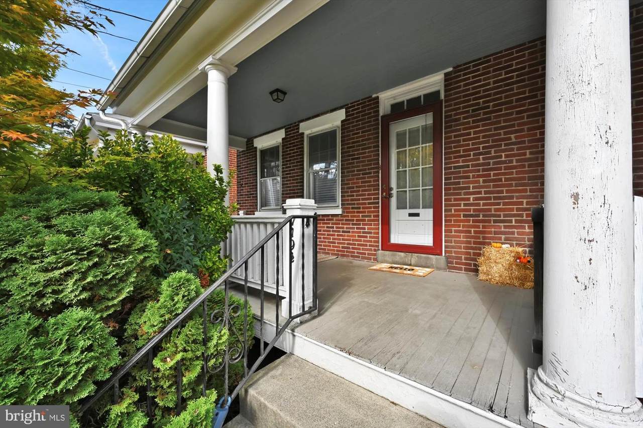 719 1/2-1/2 Franklin Street - Photo 1