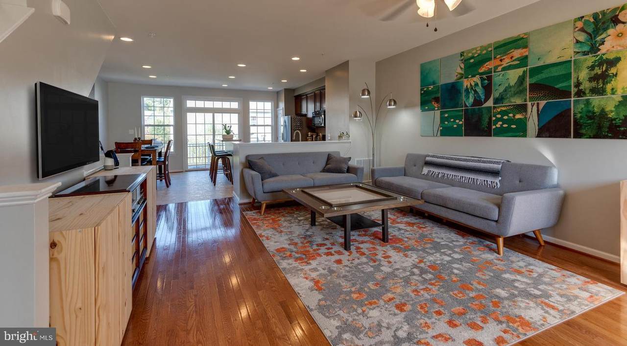 43542 Marguerite Way - Photo 1