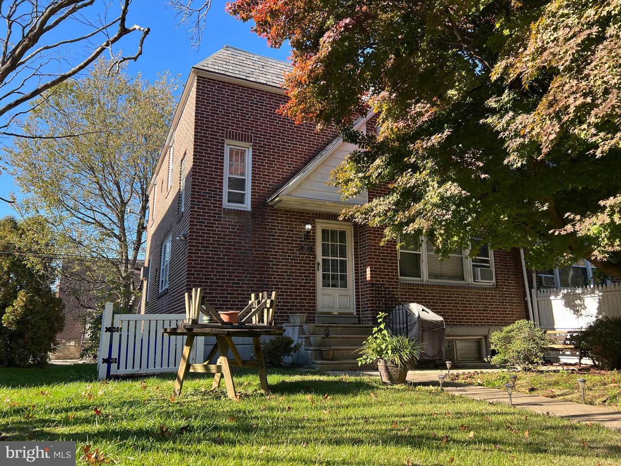 6848 Oxford Avenue - Photo 1