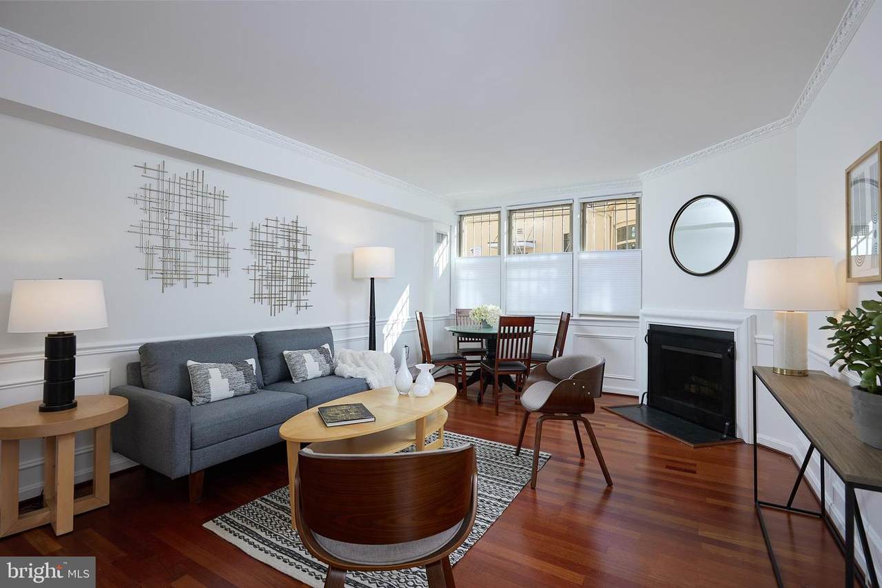 1910 T Street - Photo 1