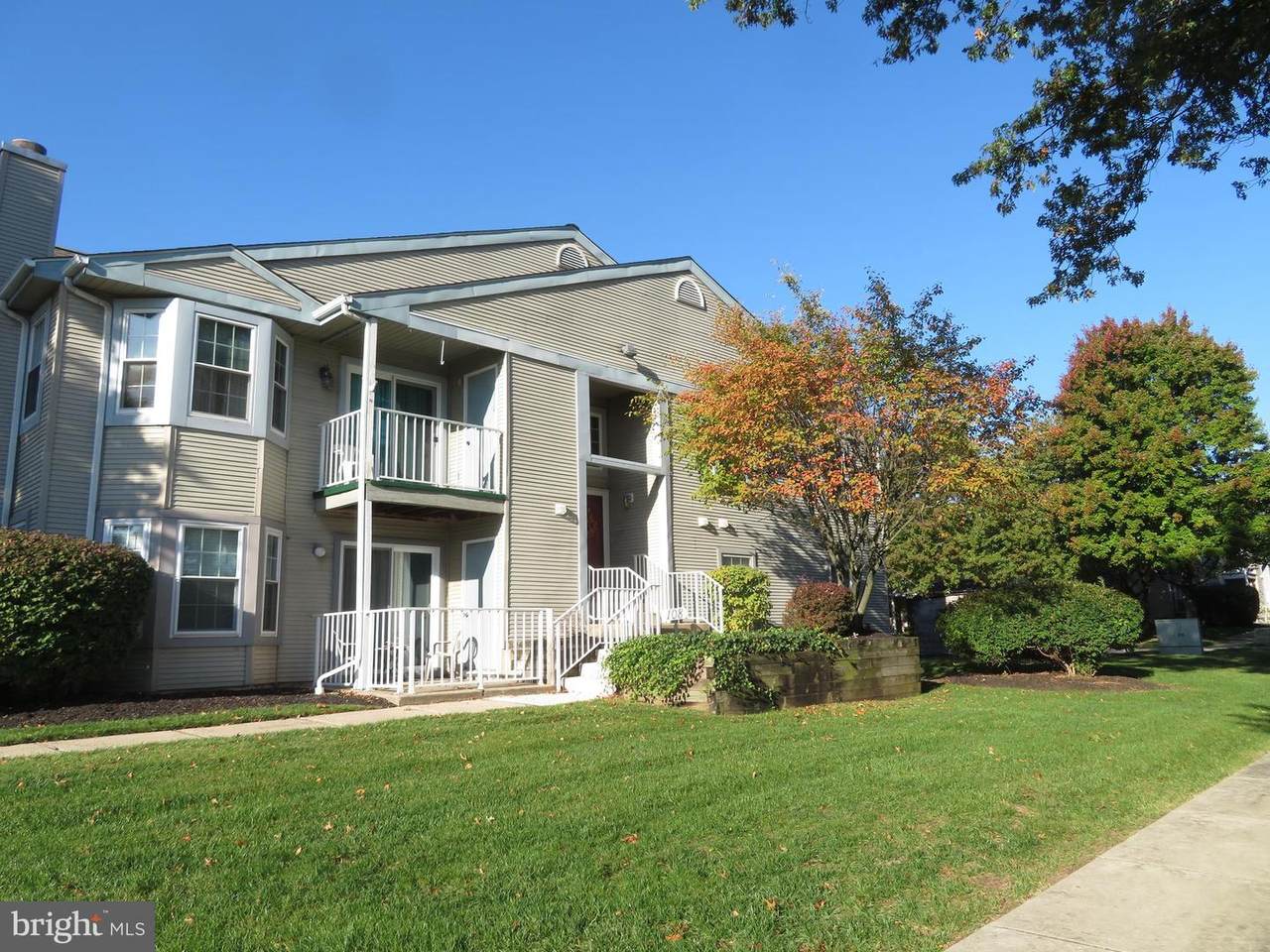 108 Sweetwater Drive - Photo 1