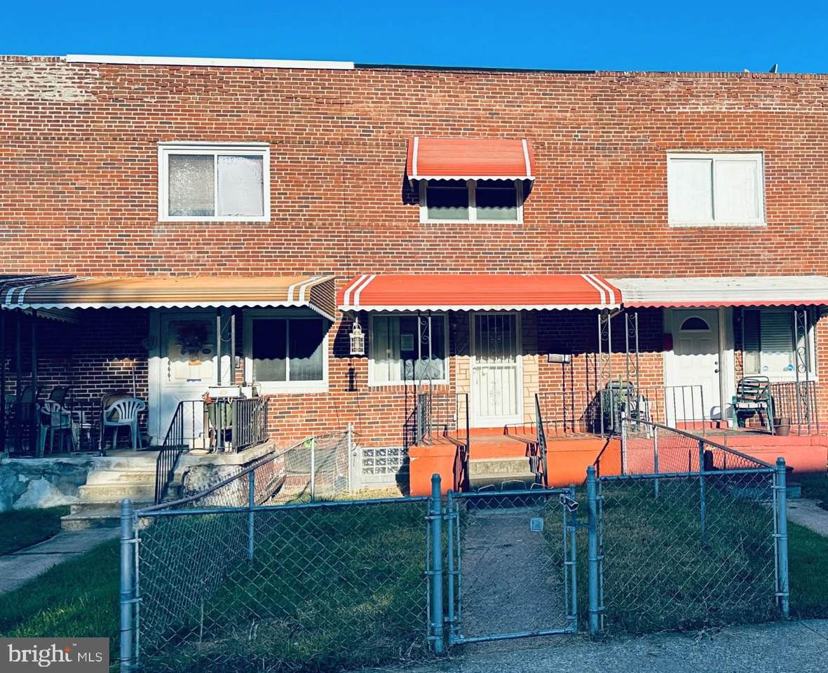 4018 Woodmere Avenue - Photo 1