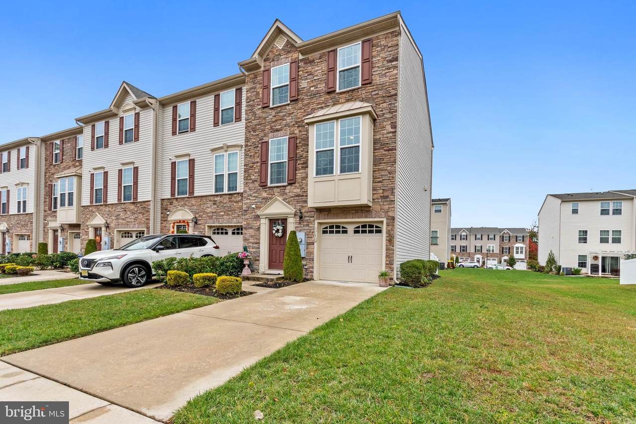 175 Village Green Lane - Photo 1