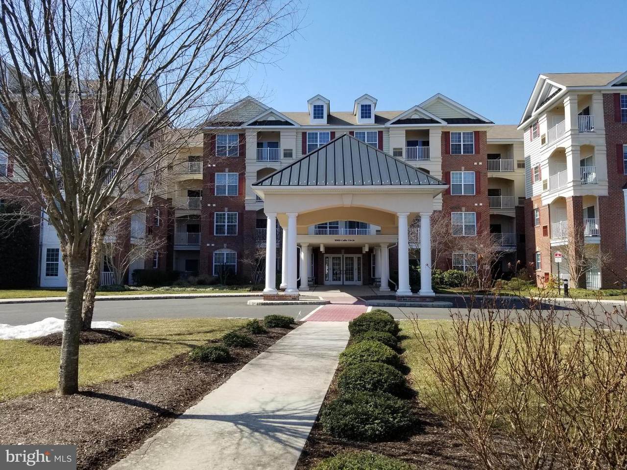 1421 Colts Circle - Photo 1