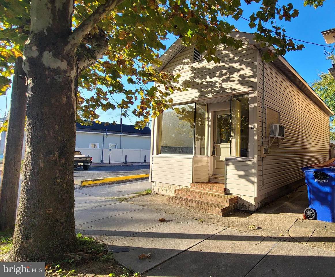 16 Vine Street - Photo 1