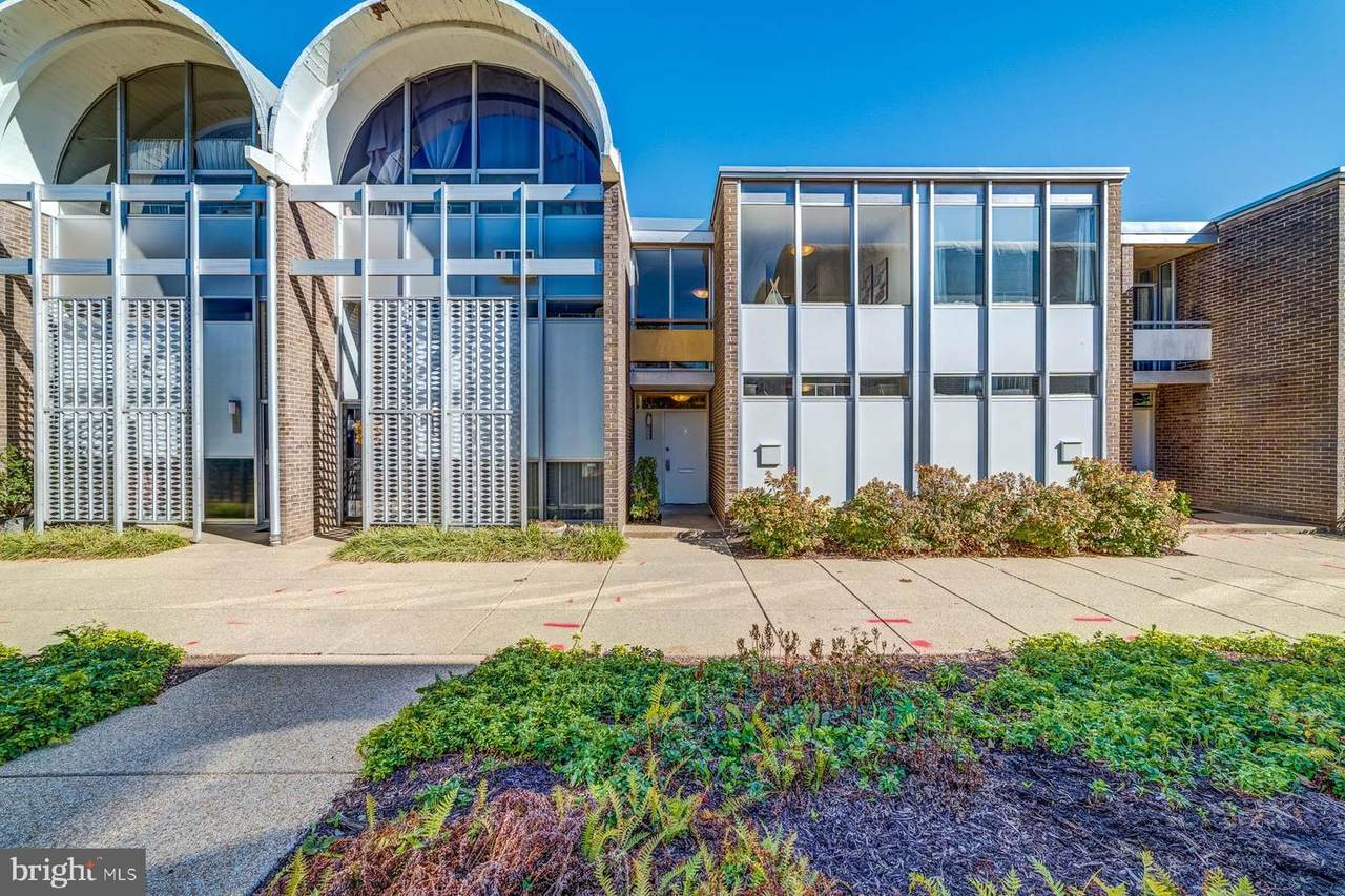 358 N Street - Photo 1