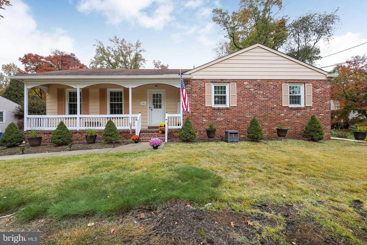 246 Lee Avenue - Photo 1