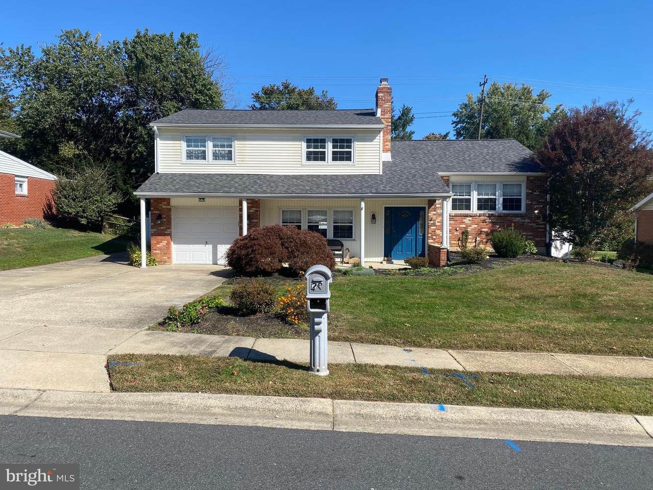 29 Aronimink Drive - Photo 1