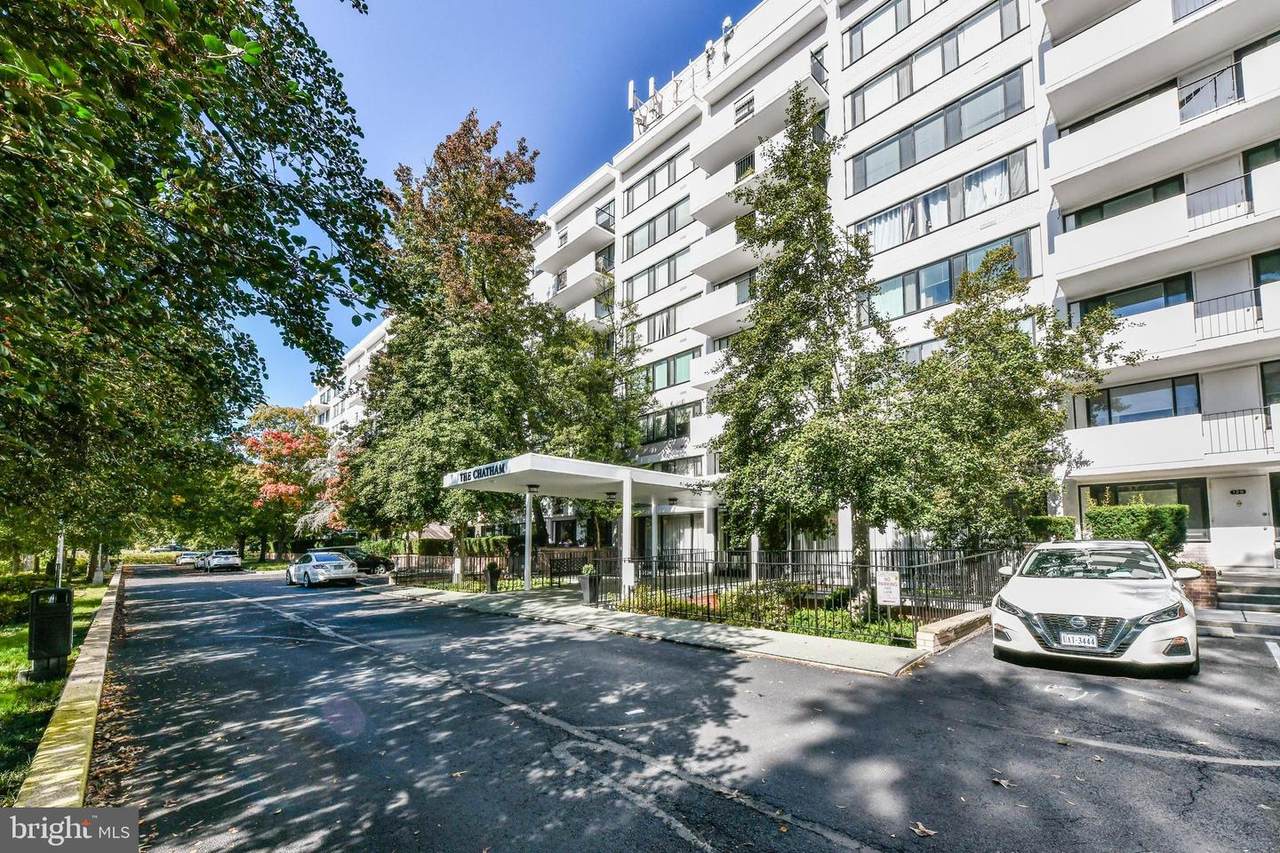 4501 Arlington Boulevard - Photo 1