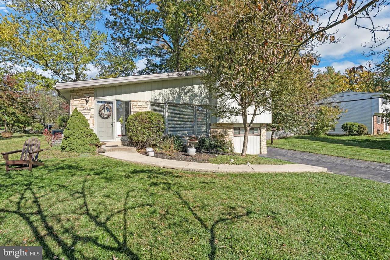 1899 Pulaski Drive - Photo 1