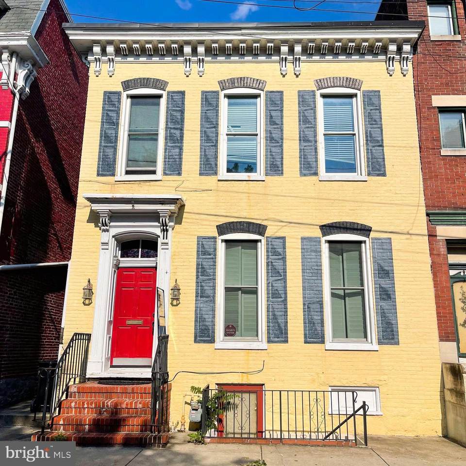 262 Potomac Street - Photo 1