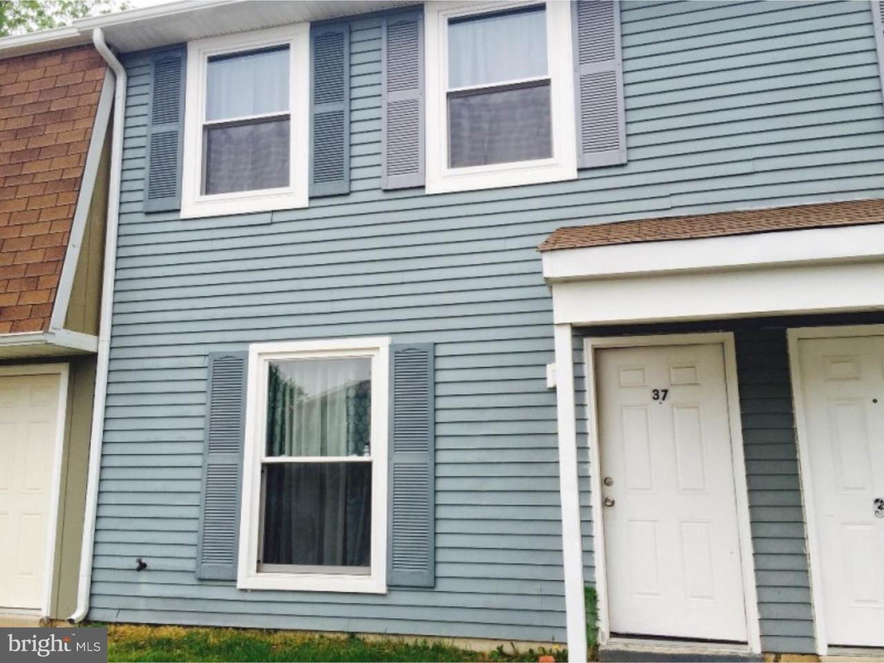 37 Beau Rivage Drive - Photo 1