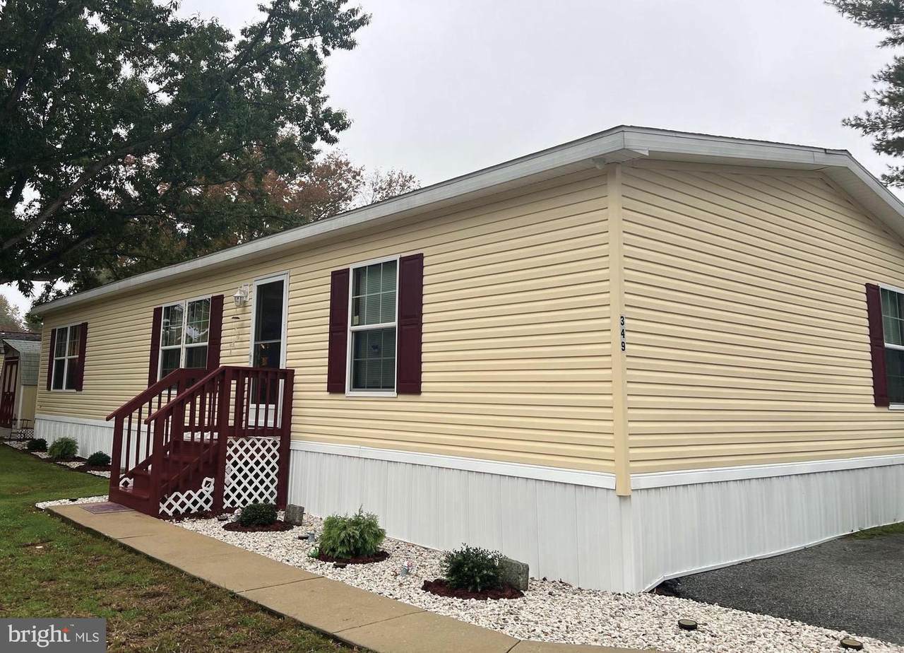 349 Erica Avenue - Photo 1