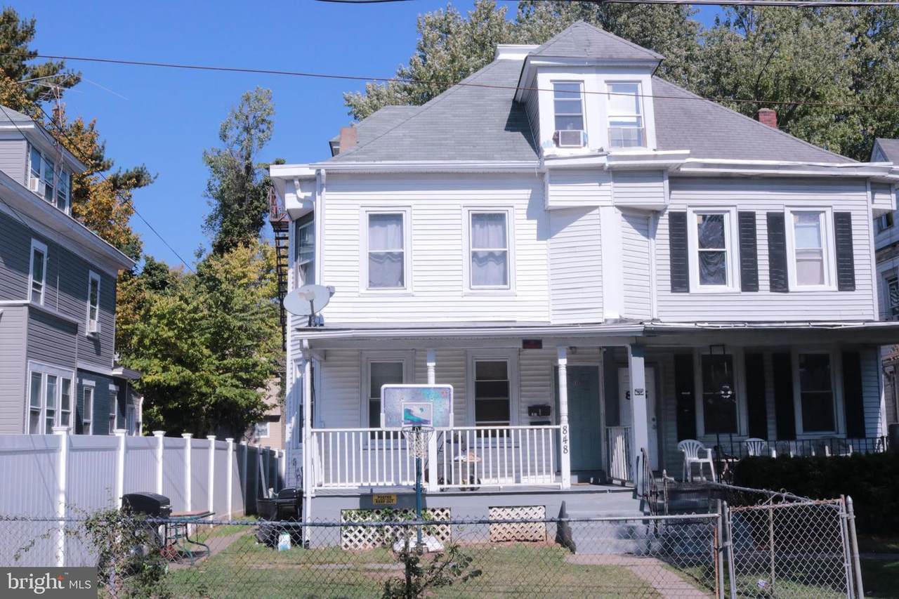 848 Carteret Avenue - Photo 1