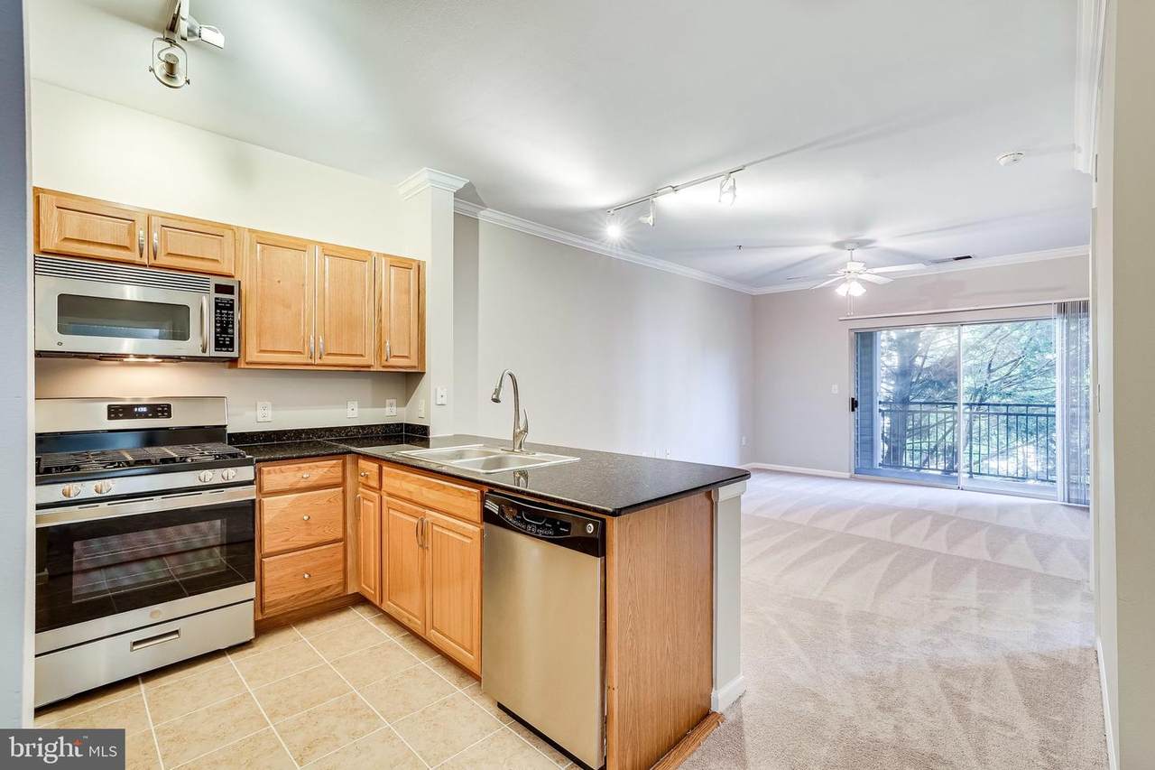 12937 Centre Park Circle - Photo 1