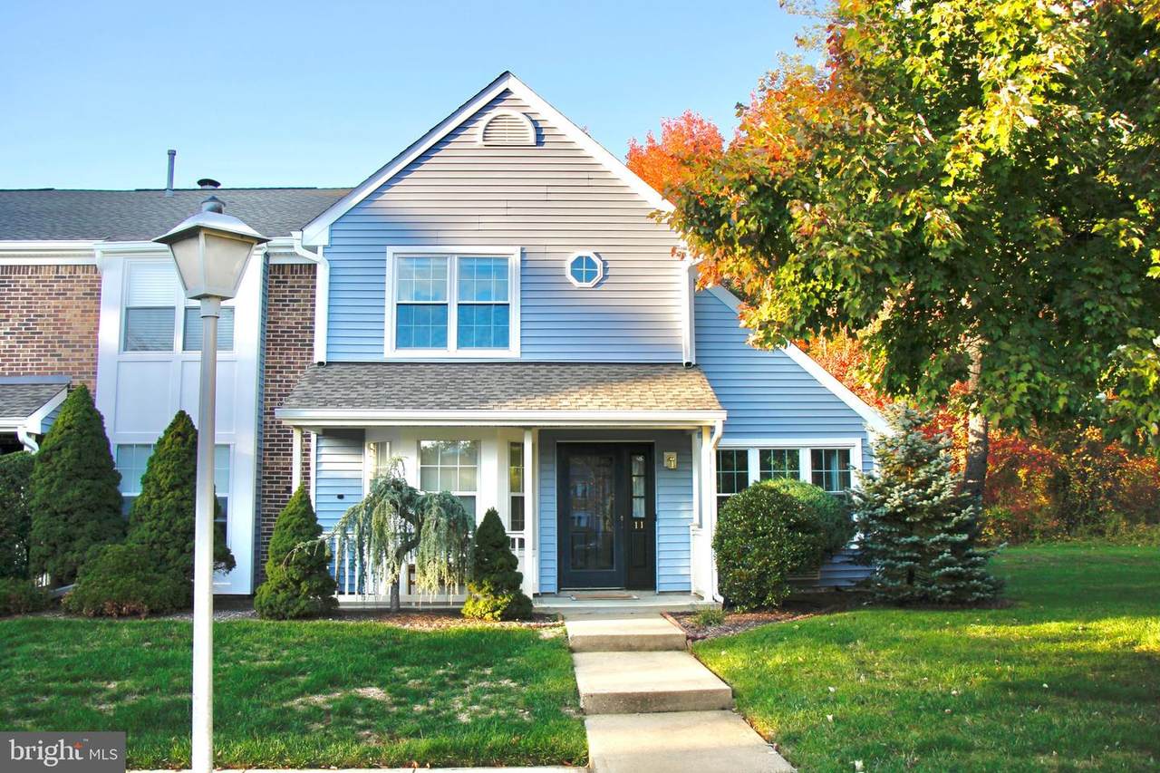 11 Washington Court - Photo 1