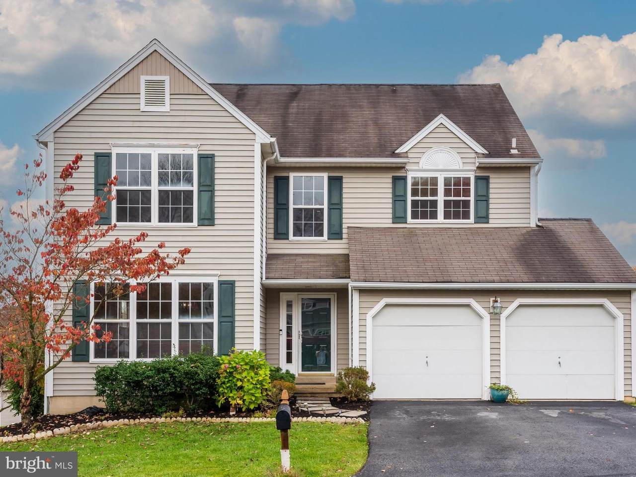 535 Larkins Bridge Drive - Photo 1