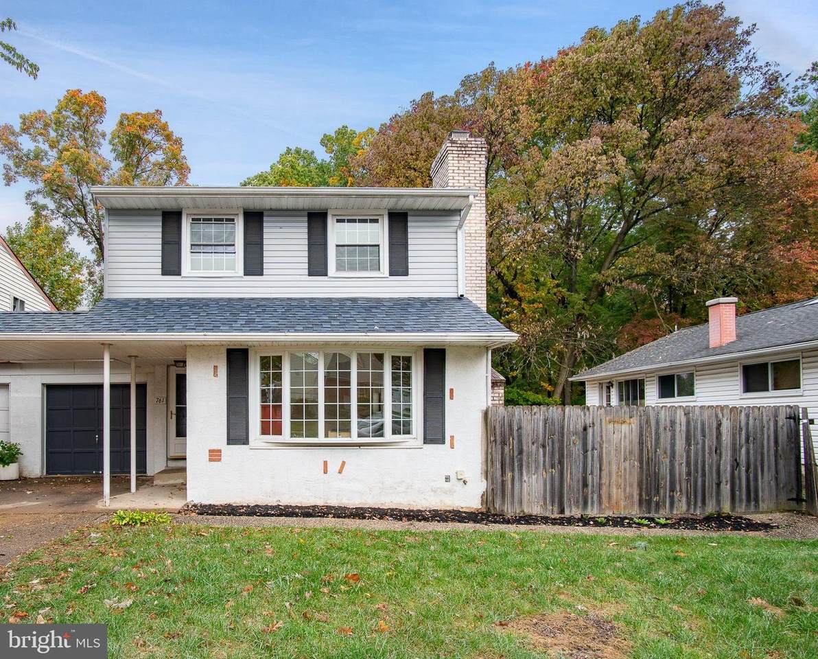 761 Plumtree Lane - Photo 1