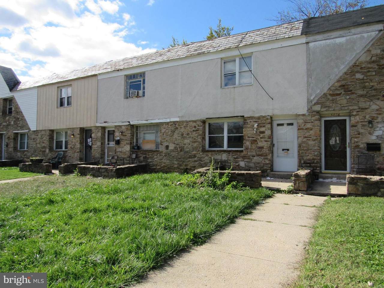 5032 Pembridge Avenue - Photo 1