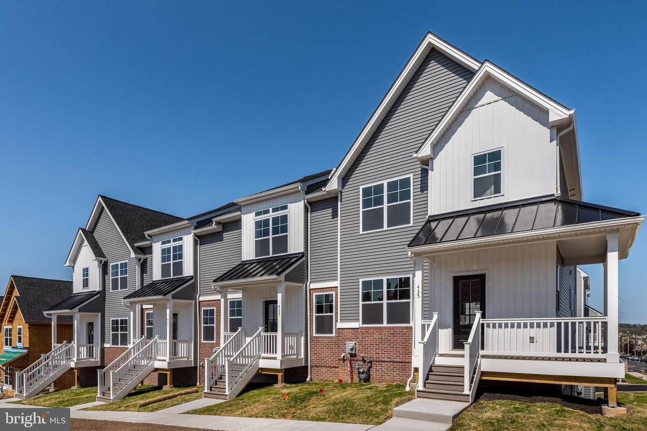 436 Hurst Street - Photo 1