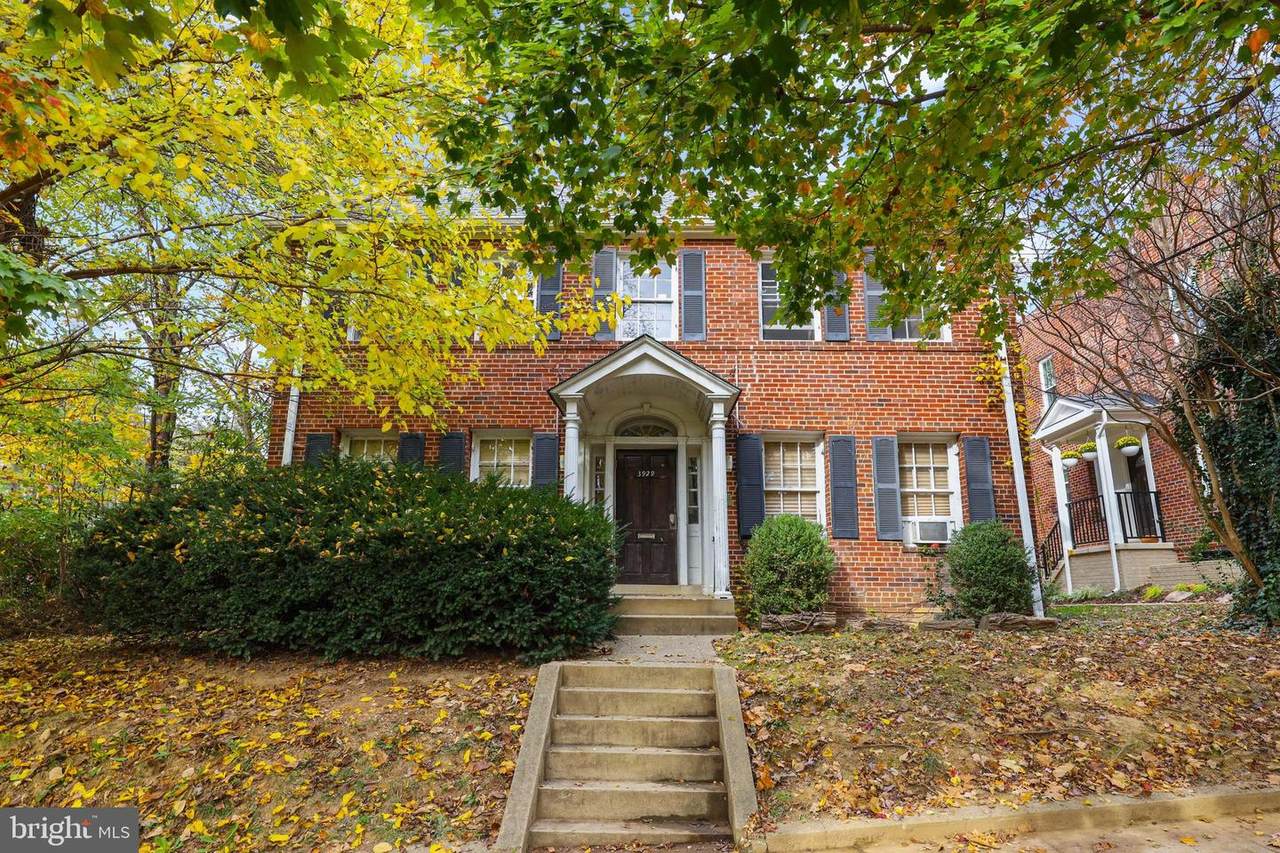 3929 Fulton Street - Photo 1