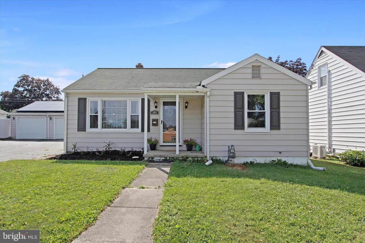 304 Moul Avenue - Photo 1