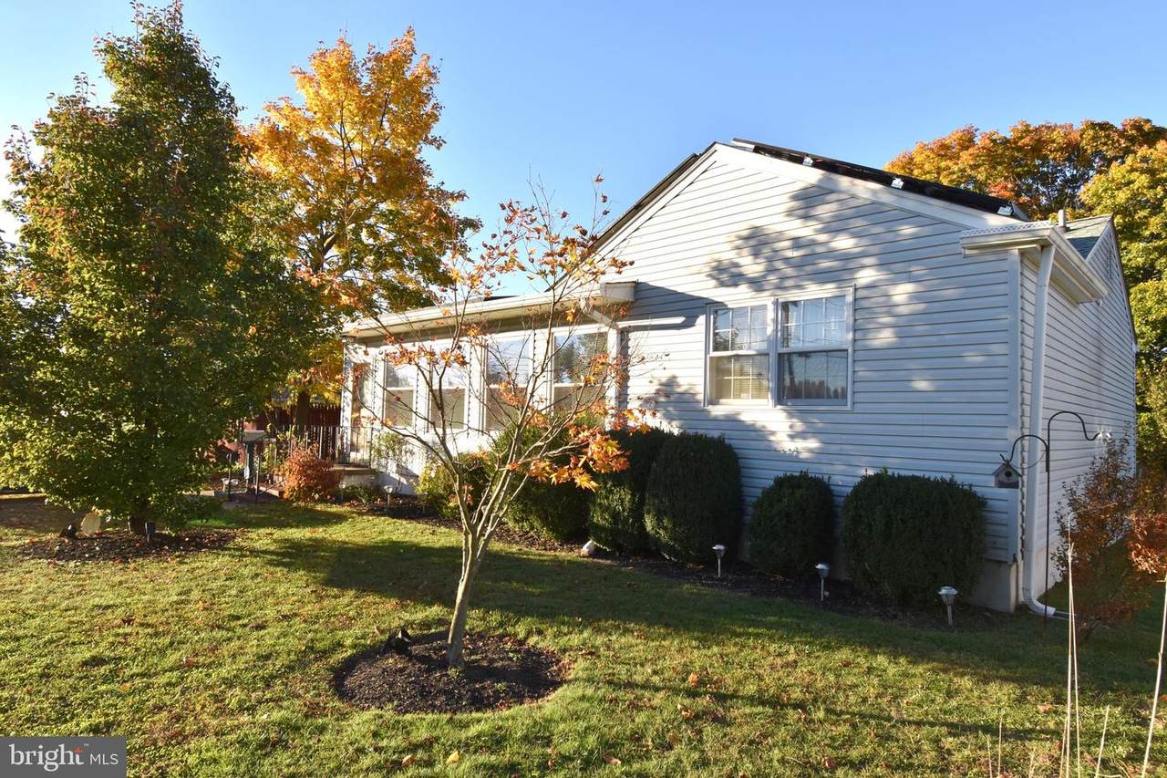 243 Orchard Avenue - Photo 1