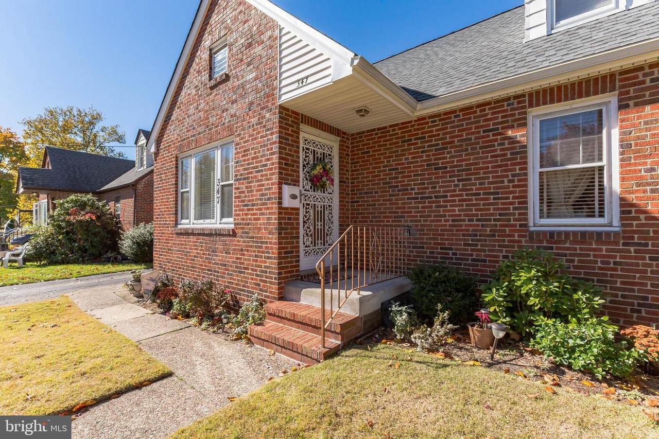 347 Jackson Street - Photo 1