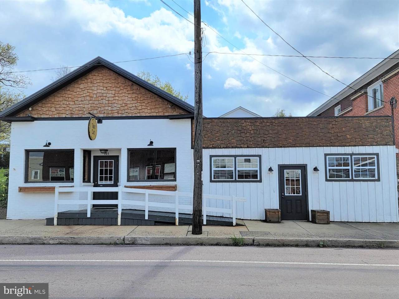 103 Grant St - Photo 1