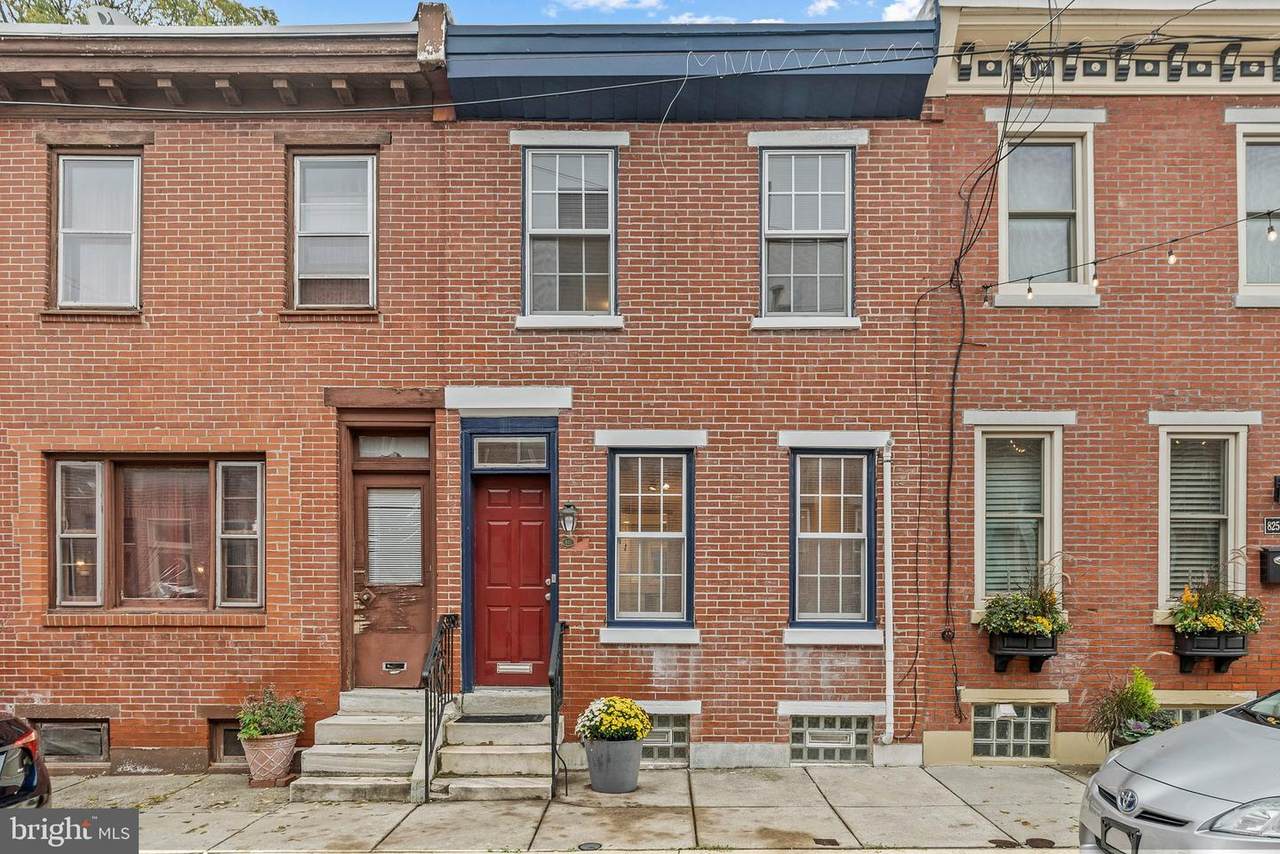 827 Bucknell Street - Photo 1