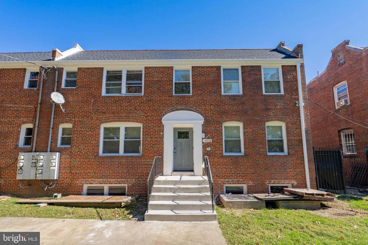 2912 2ND Street - Photo 1