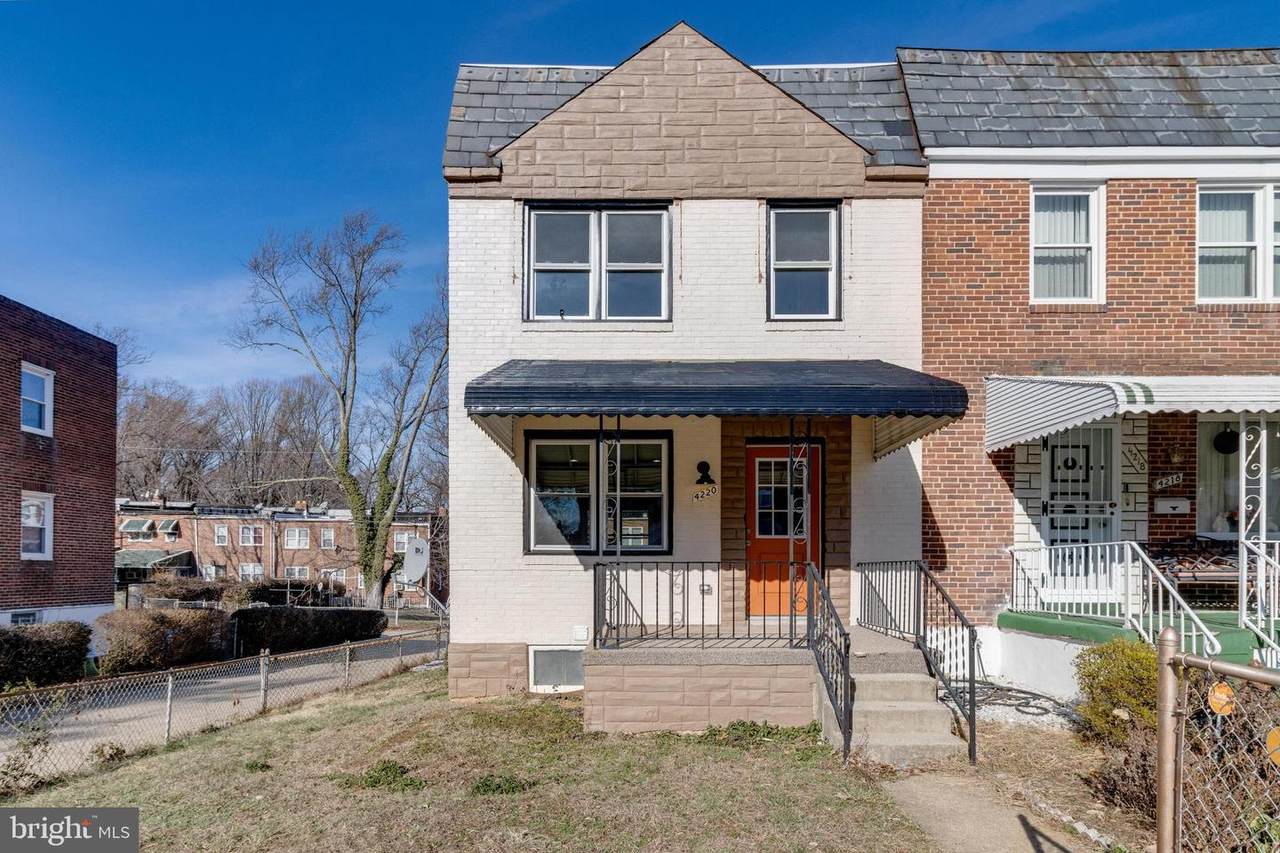 4220 Flowerton Road - Photo 1