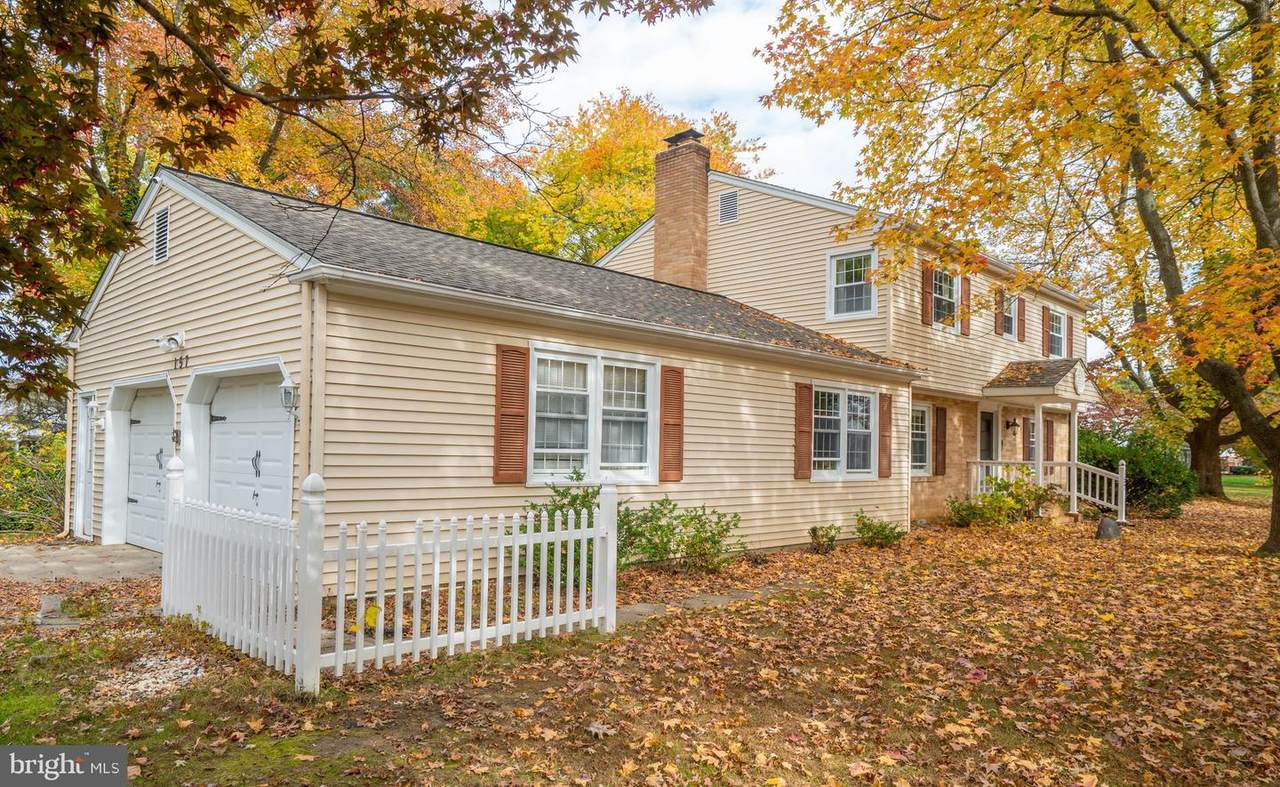 157 Woodsdale Avenue - Photo 1