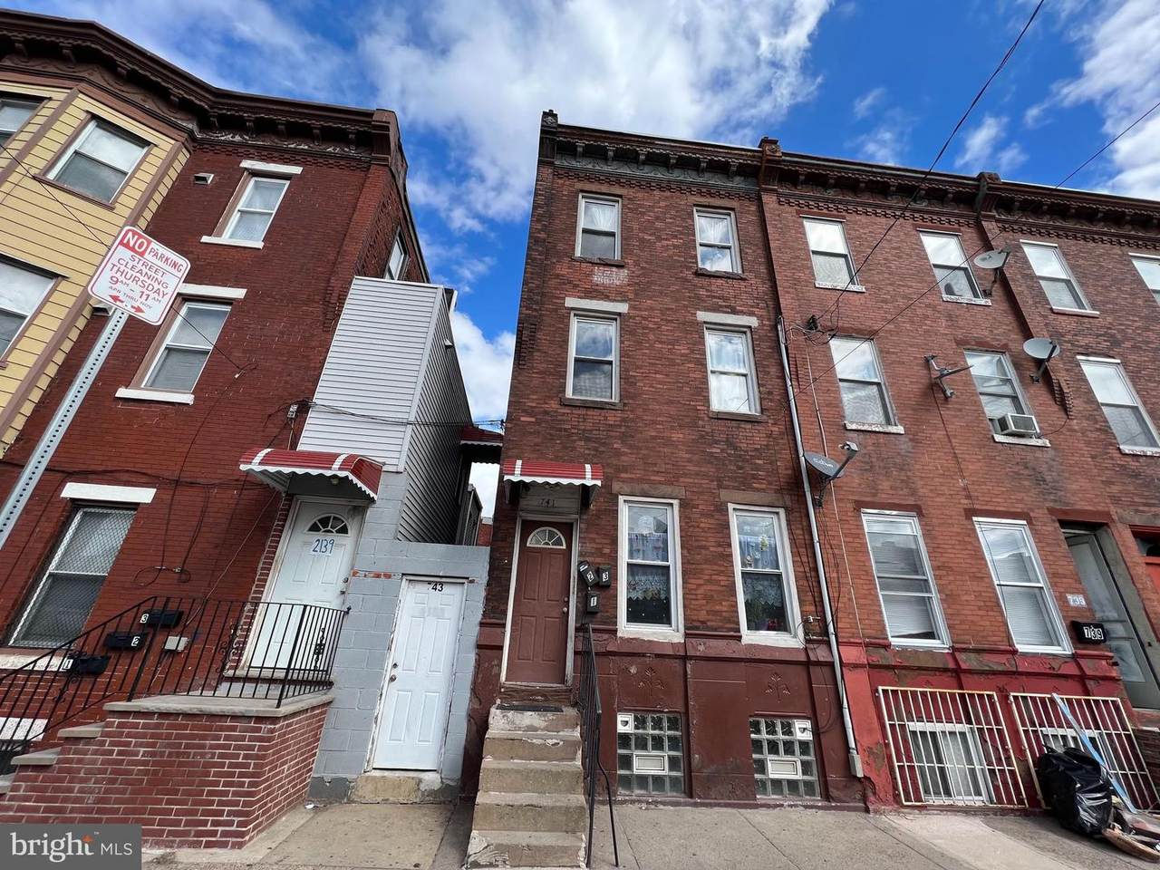 741 Jackson Street - Photo 1