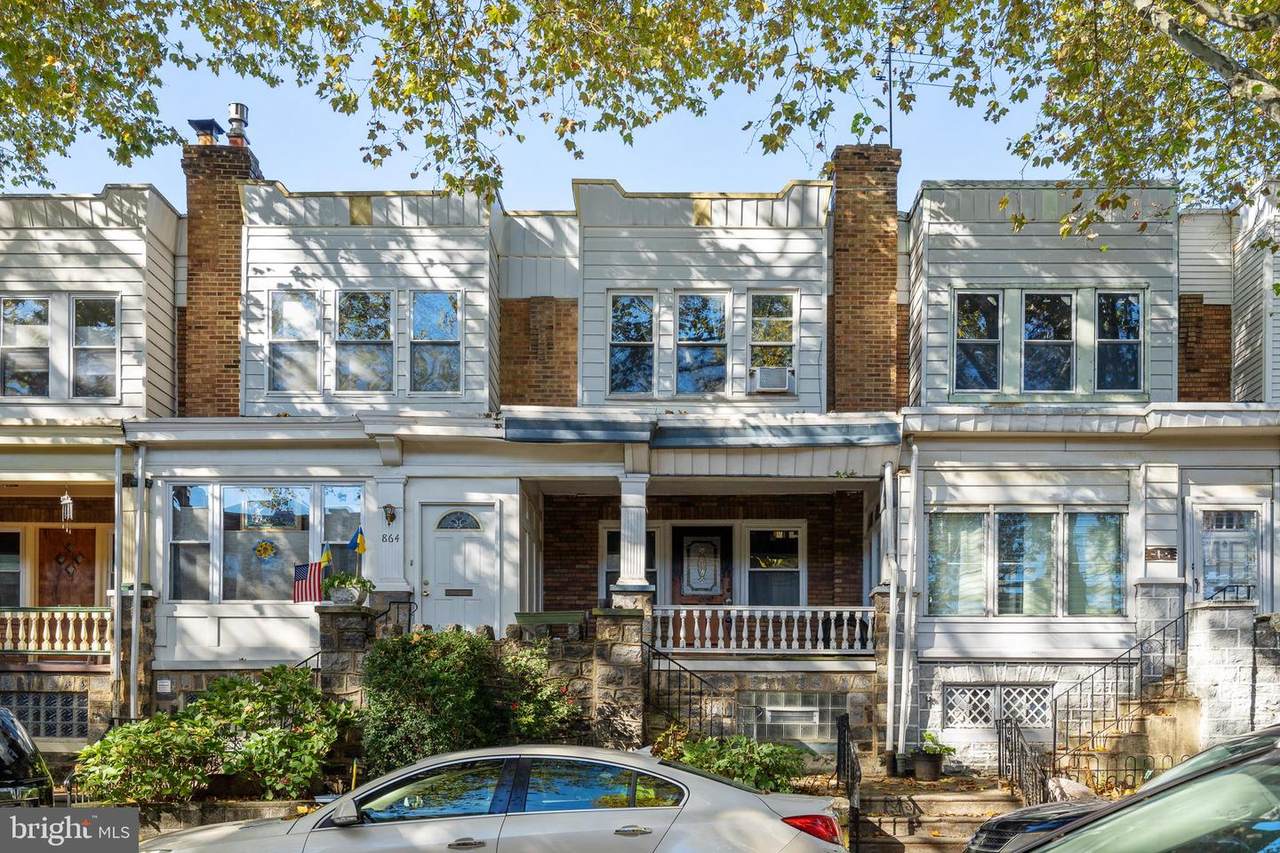866 21ST Street - Photo 1