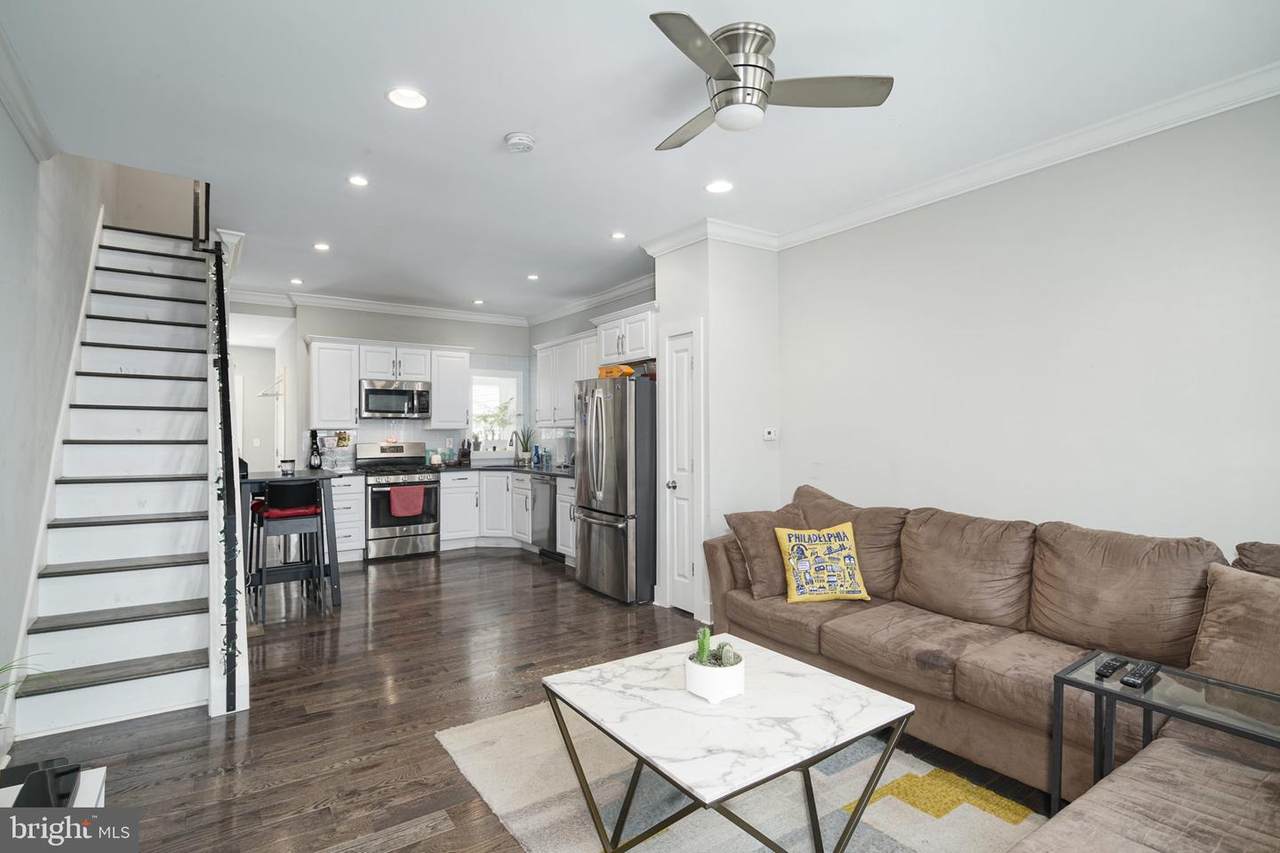 1942 Gerritt Street - Photo 1