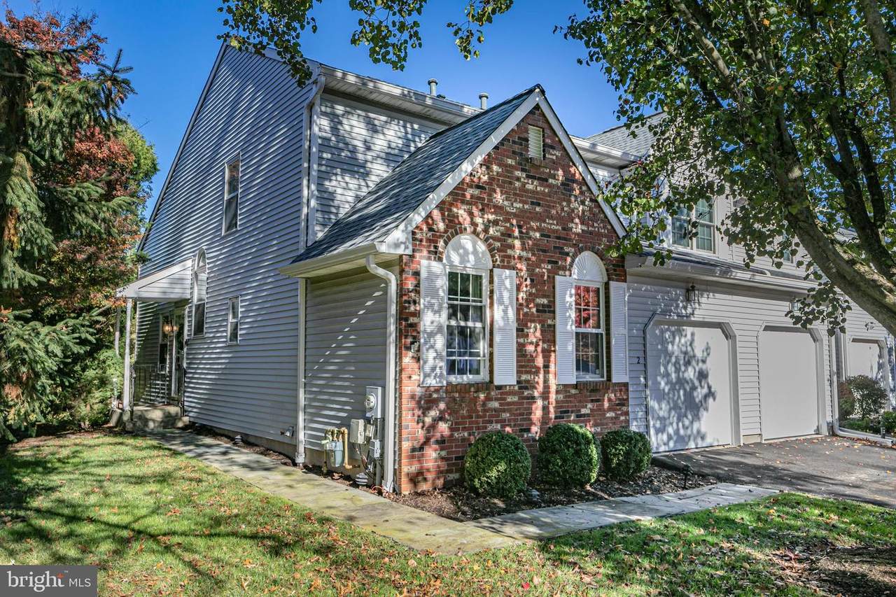 2 Heritage Court - Photo 1