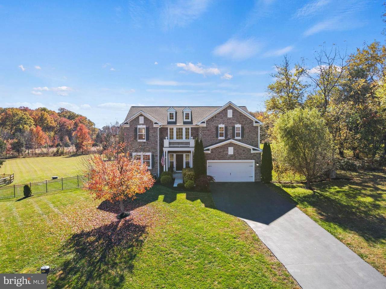 40631 Weaver Court - Photo 1