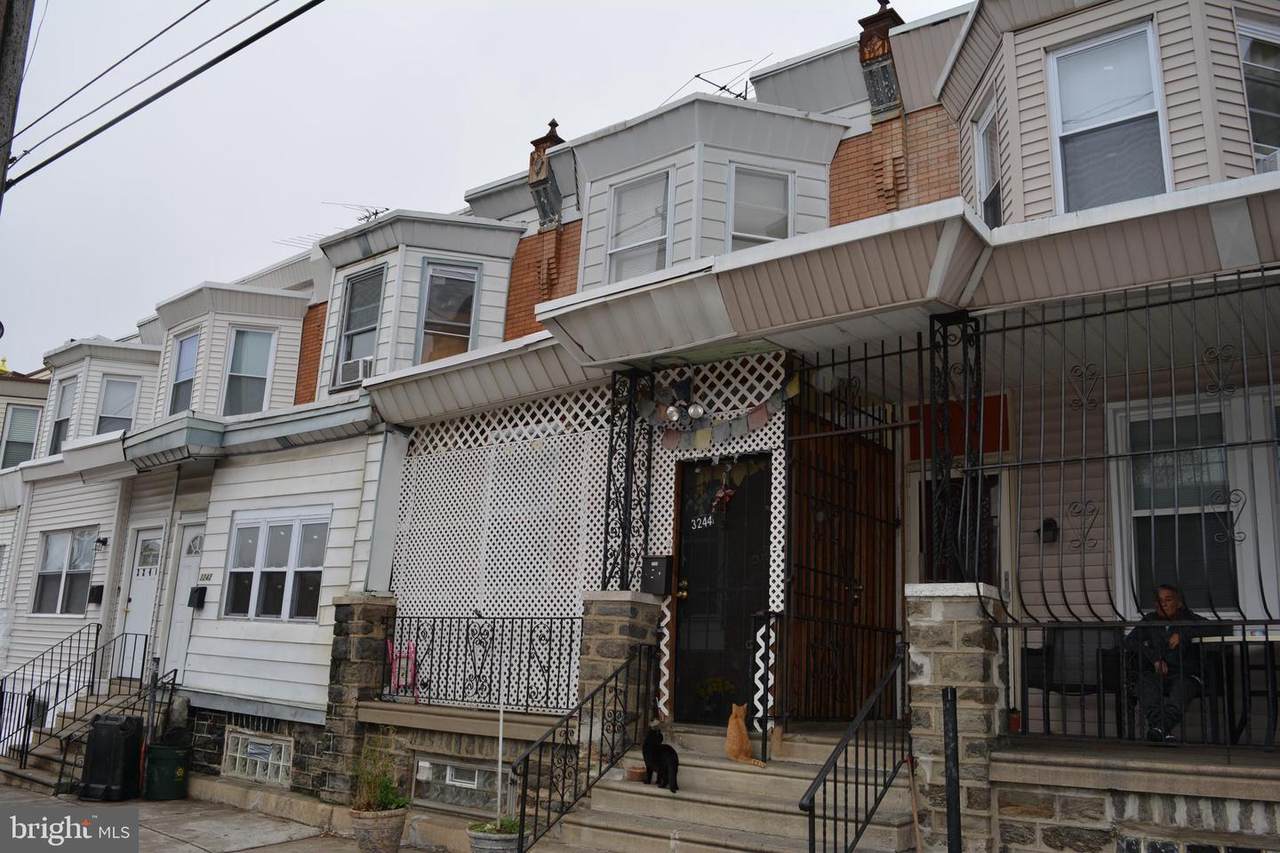 3244 F Street - Photo 1