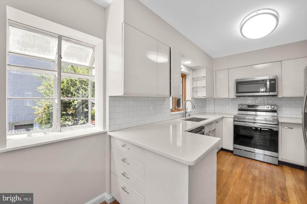 8906 Colesville Road - Photo 1