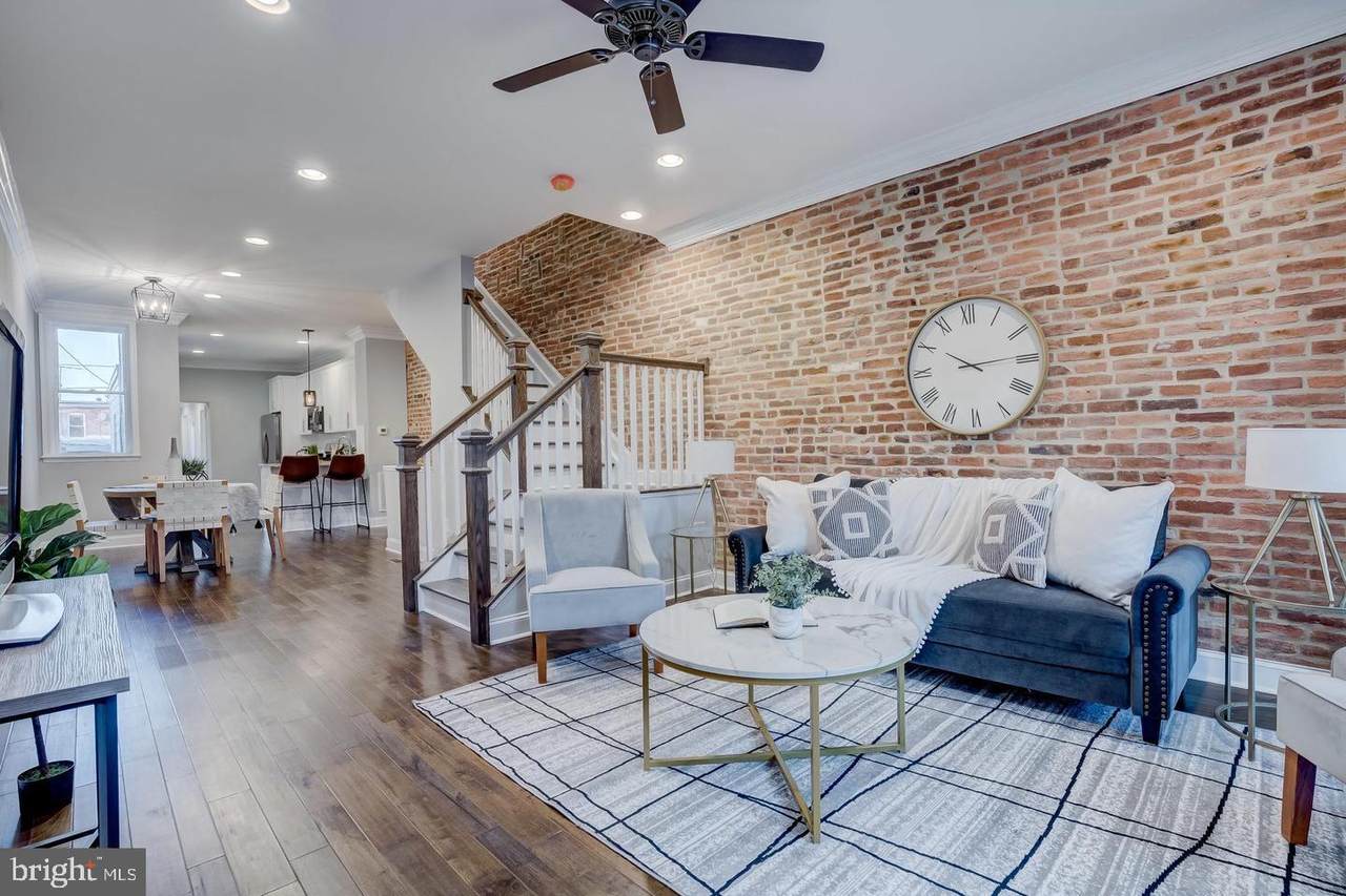 1340 Fort Avenue - Photo 1