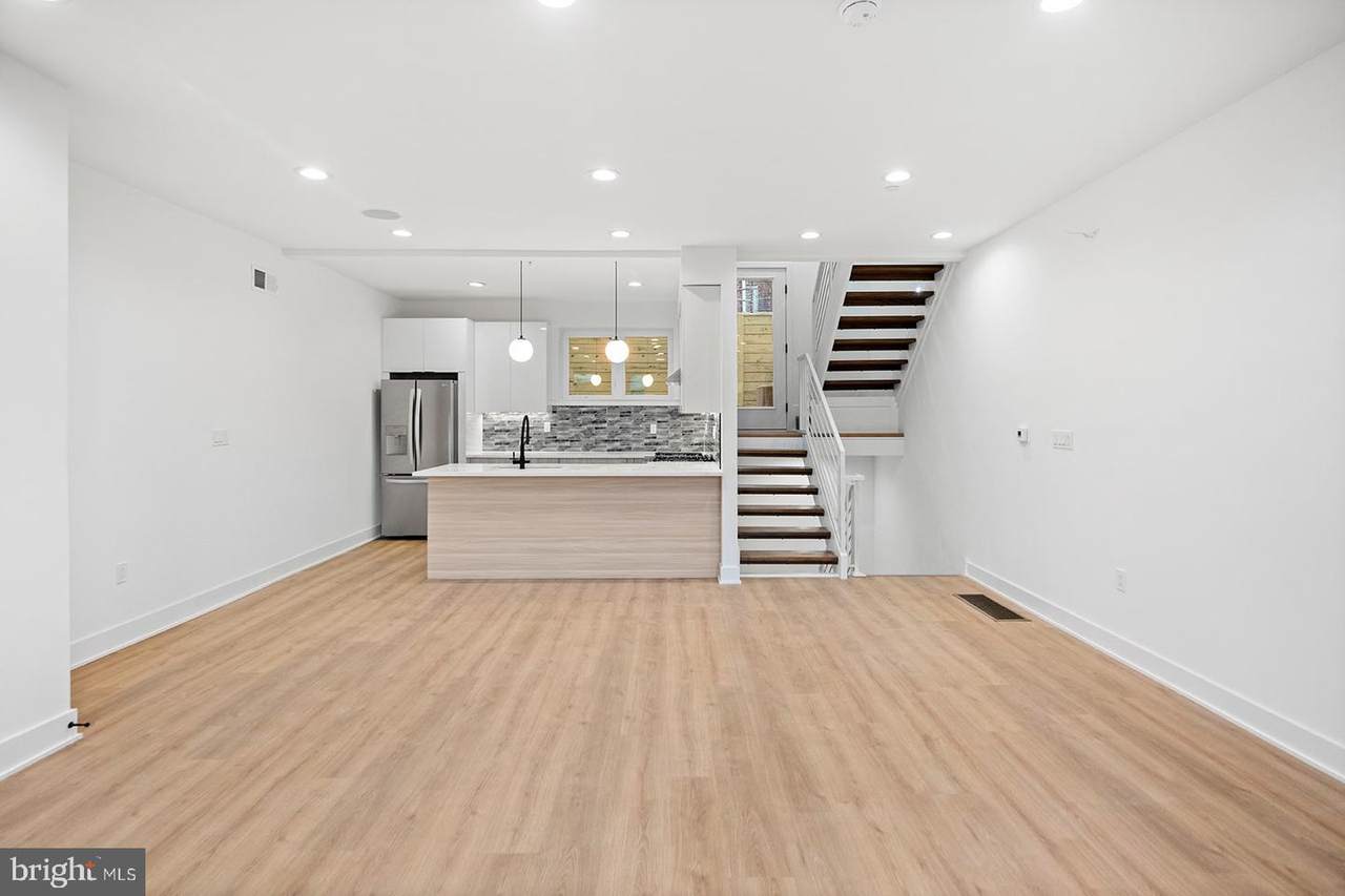 1525 Orkney Street - Photo 1