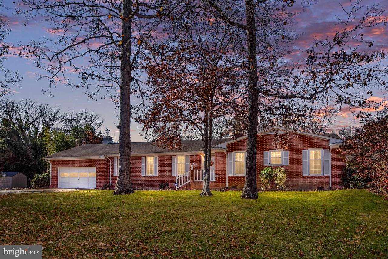 104 Hardwood Lane - Photo 1