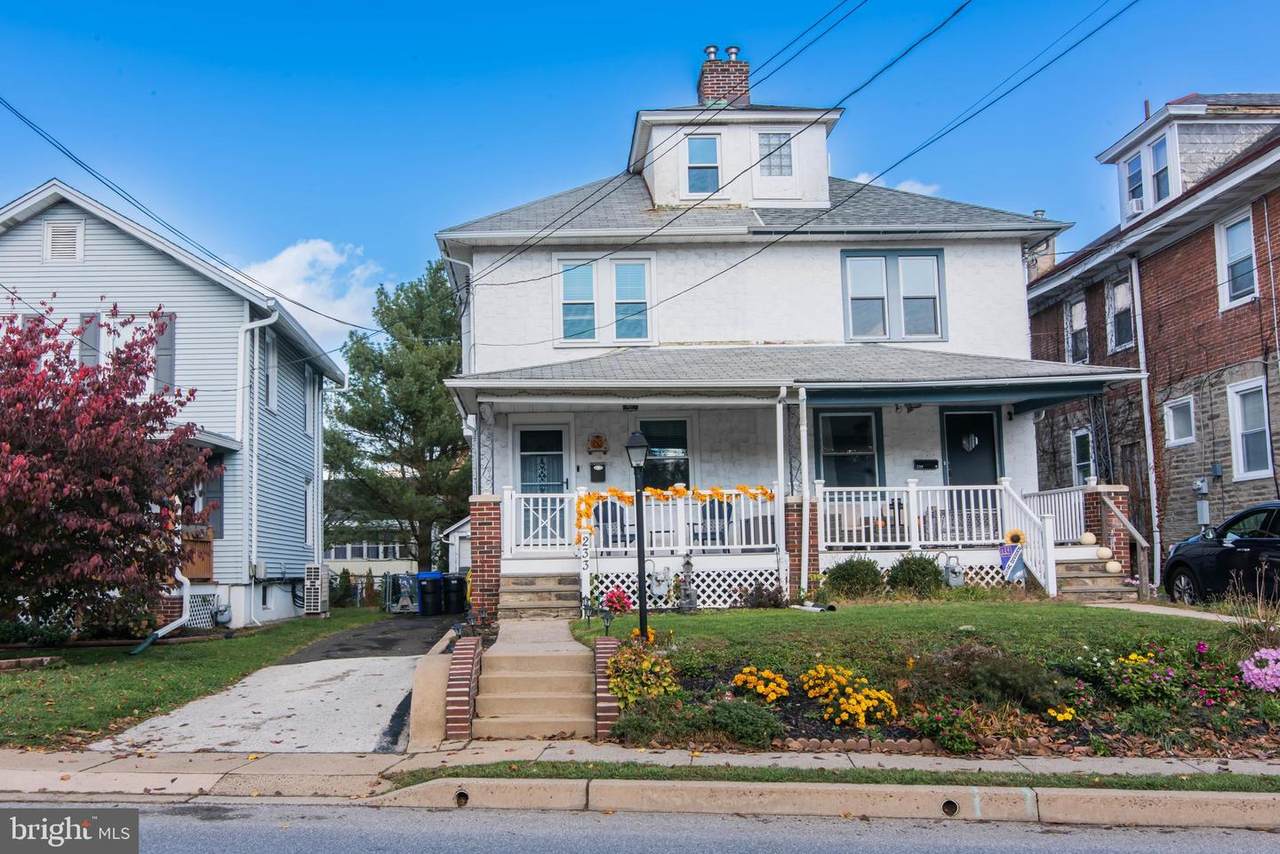 233 Glenside Avenue - Photo 1