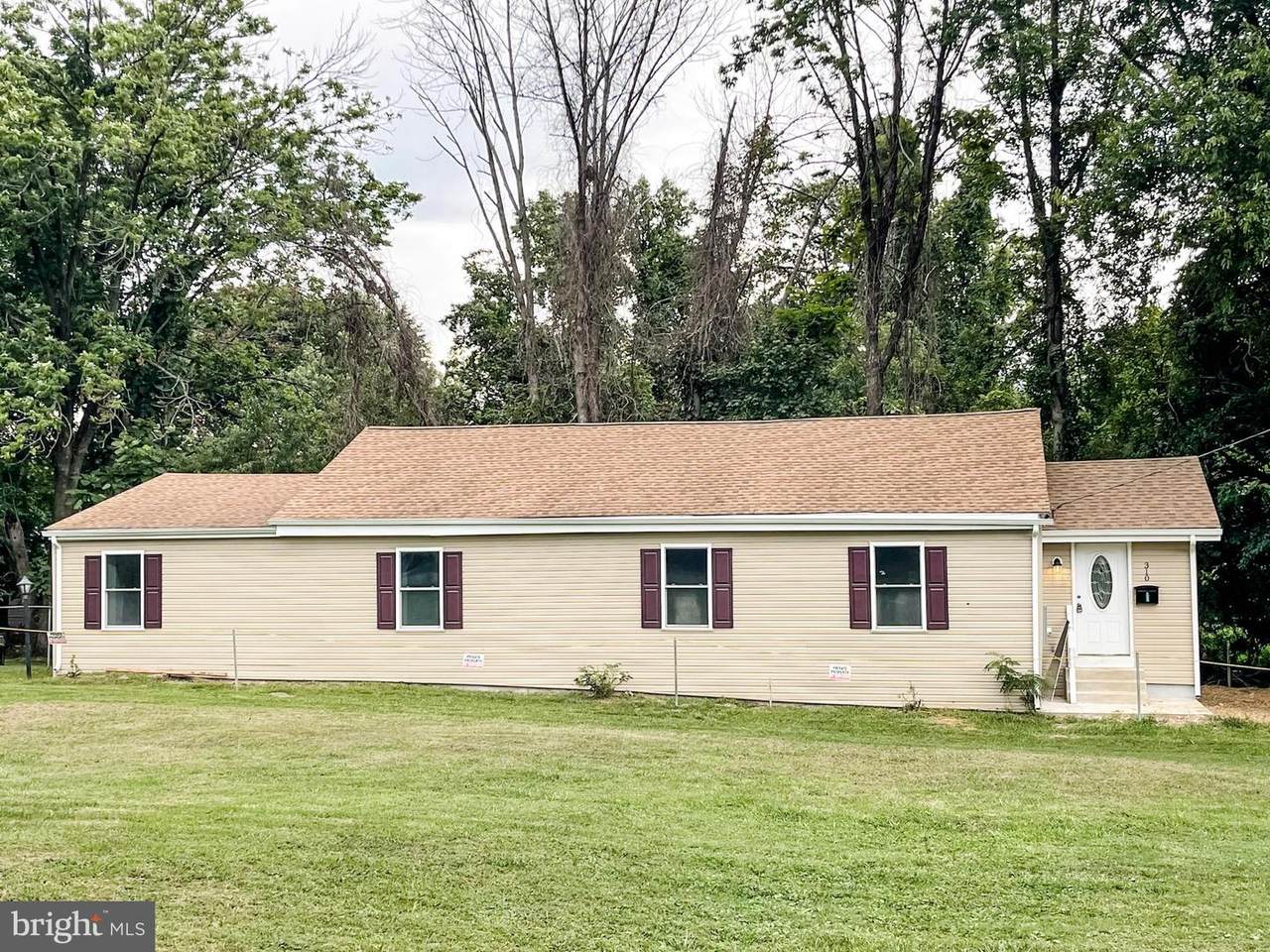 310 Garfield Avenue - Photo 1