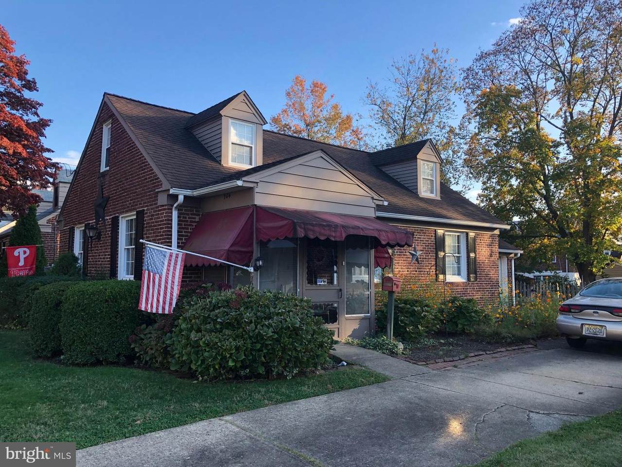 904 Merrick Avenue - Photo 1
